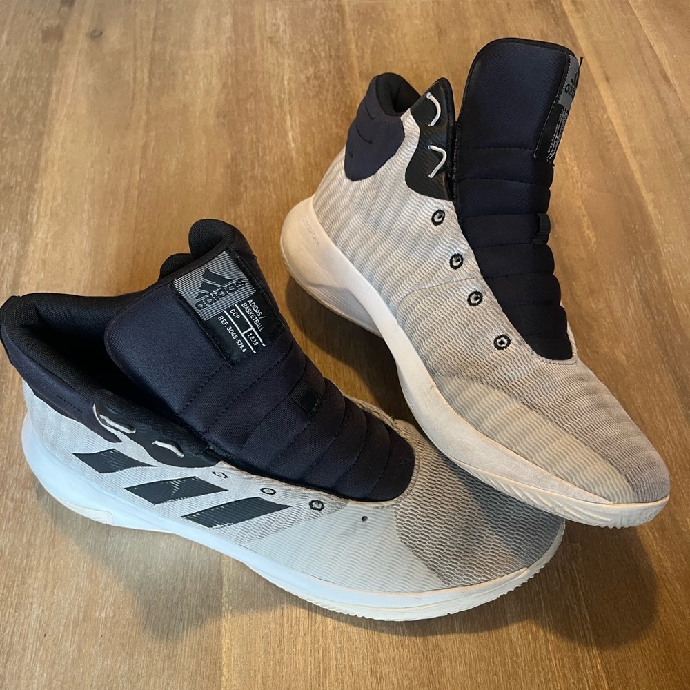 Adidas Men's Pro Elevate 2018 Basketball Size 14 US